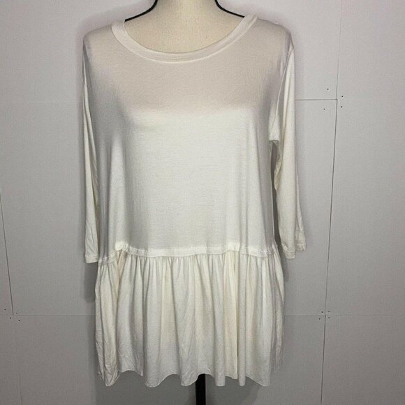 entro Tops - Entro Women’s Small Ivory Babydoll Ruffle Hem Top Rayon/Linen